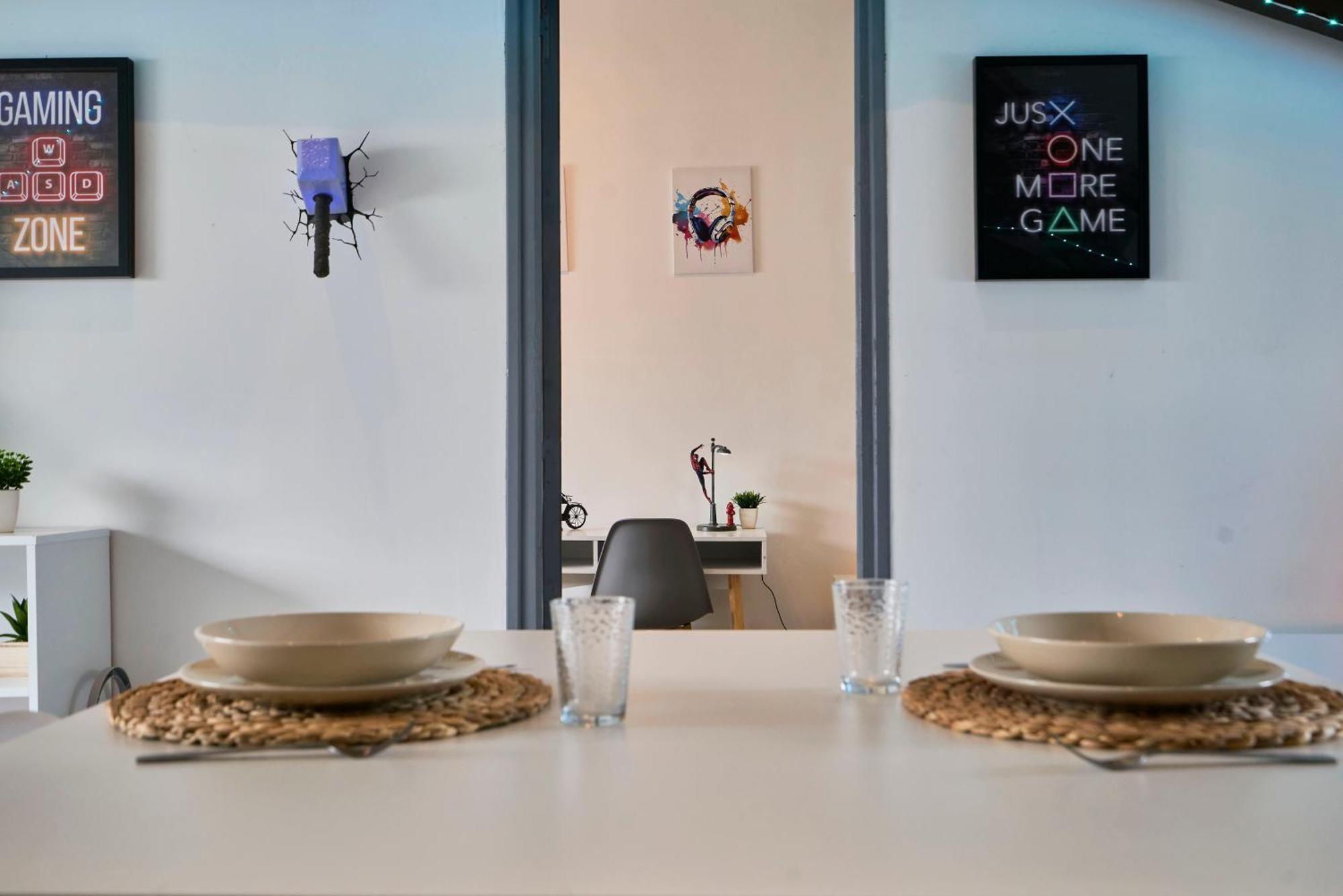 Gameclub - Les Demeures D'Adrien Apartment Carvin Bagian luar foto